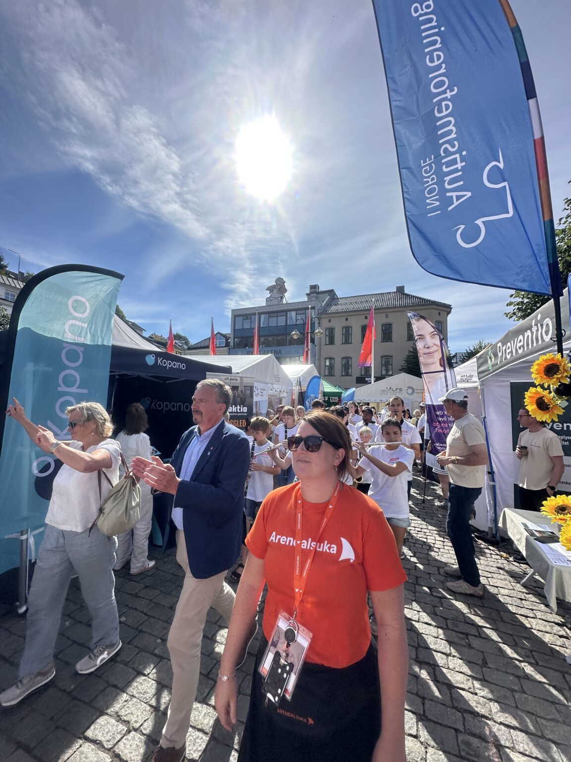 På Arendalsuka møtte SmartOrg engasjerte foreninger som jobber med psykisk vold, klima og rovdyrvern. Les hvordan frivilligheten skaper kunnskap, fellesskap og endring.
